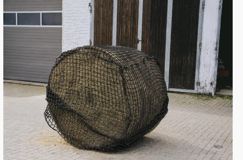 [BR-N161445] Filet à foin balle ronde noir – maille 45 mm – 1,60 x 1,40 m